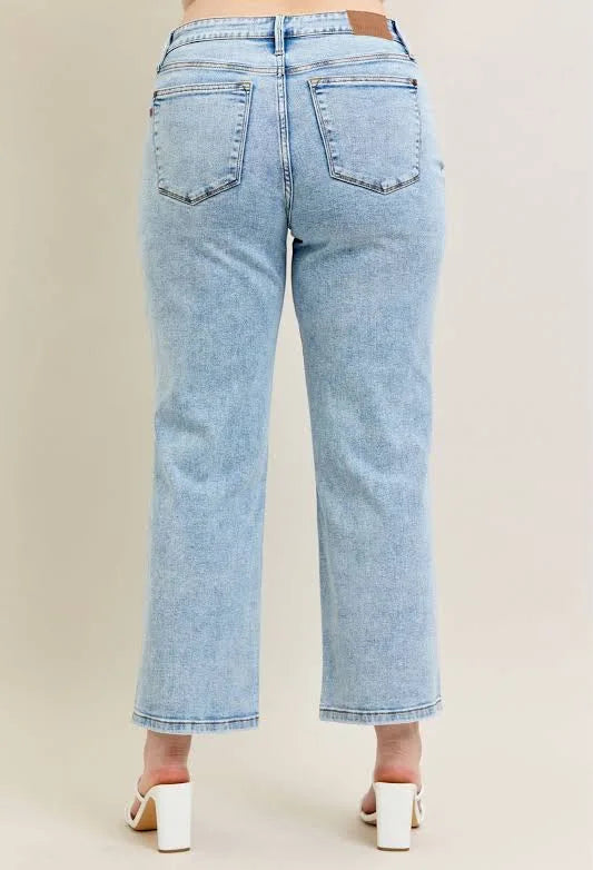Judy Blue Chill Nights Straight Leg Jeans