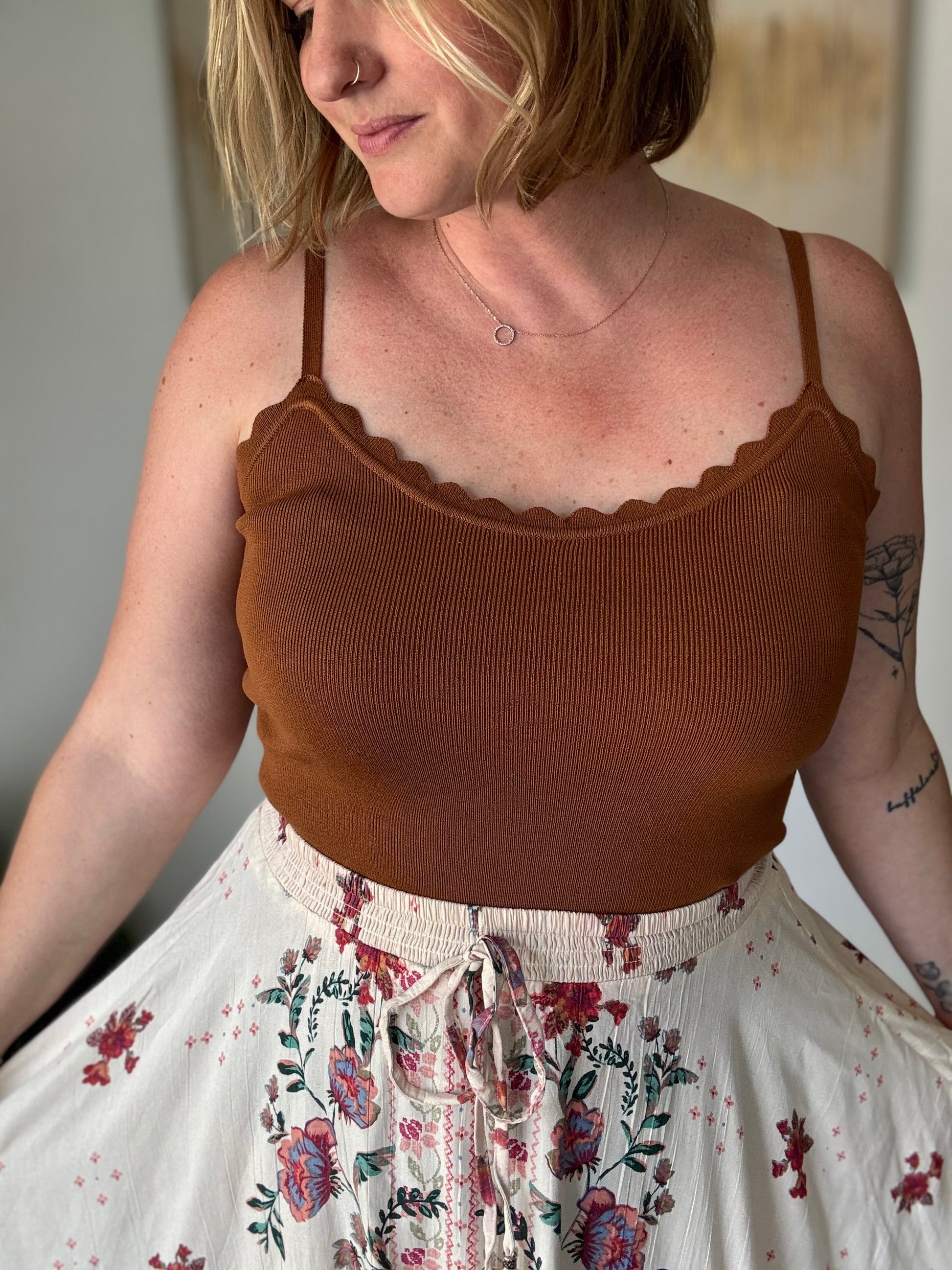 Ribbed Scalloped Cami