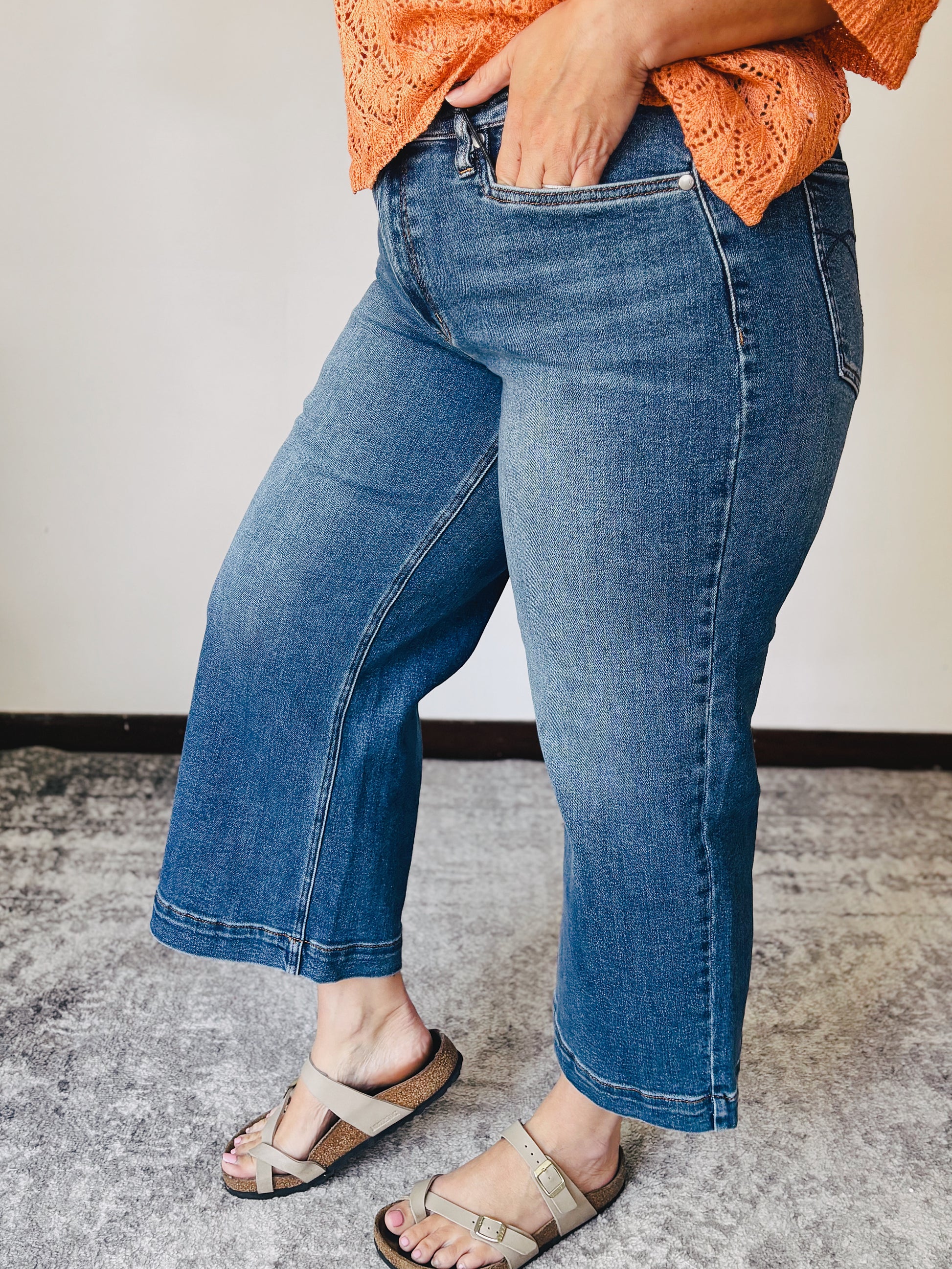 Judy Blue Daydream Cropped Jeans