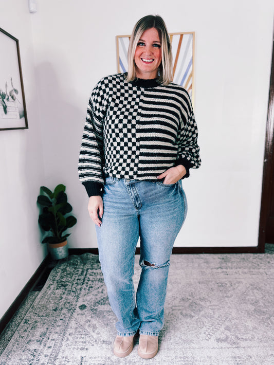 Judy Blue Tilted Stage Distressed Jeans