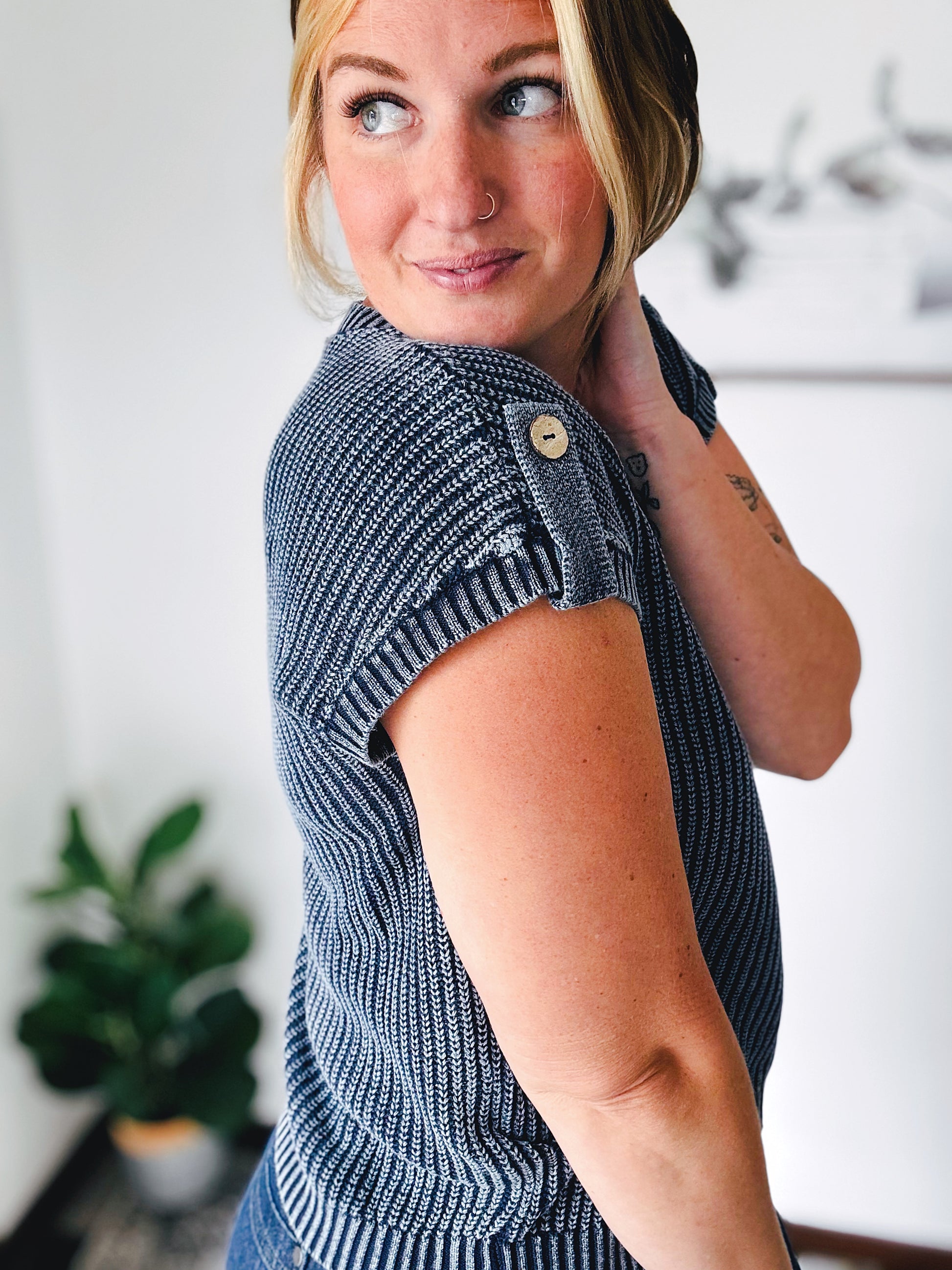 Mary Mack Pullover