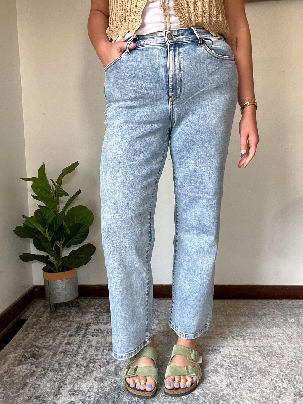 Judy Blue Chill Nights Straight Leg Jeans