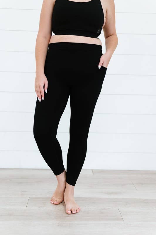 Coral Reef Black Pocket Leggings