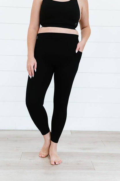Coral Reef Black Pocket Leggings