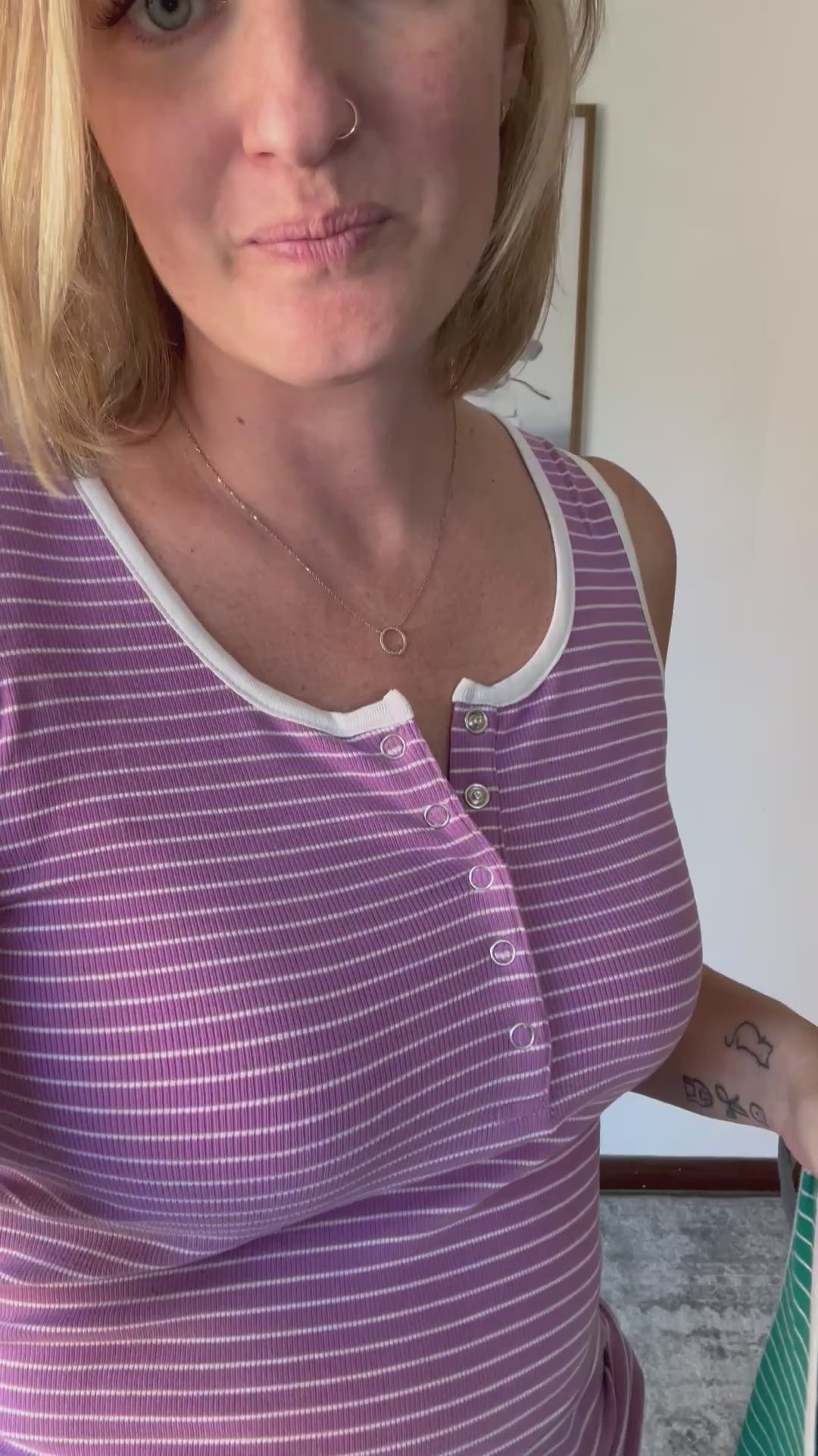 Shiloh Button Tank